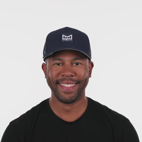 |loop |autoplay |muted