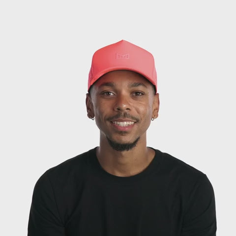 |loop |autoplay |muted