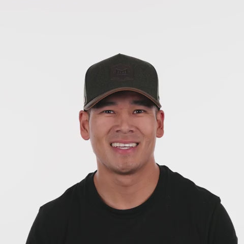 |loop |autoplay |muted