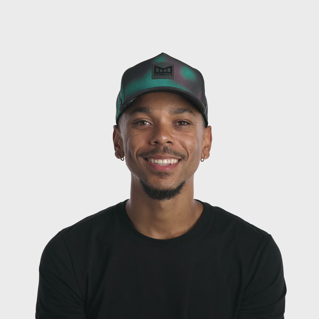 |loop |autoplay |muted