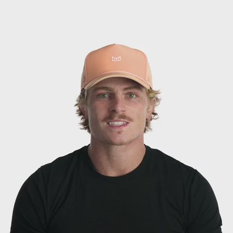 |loop |autoplay |muted